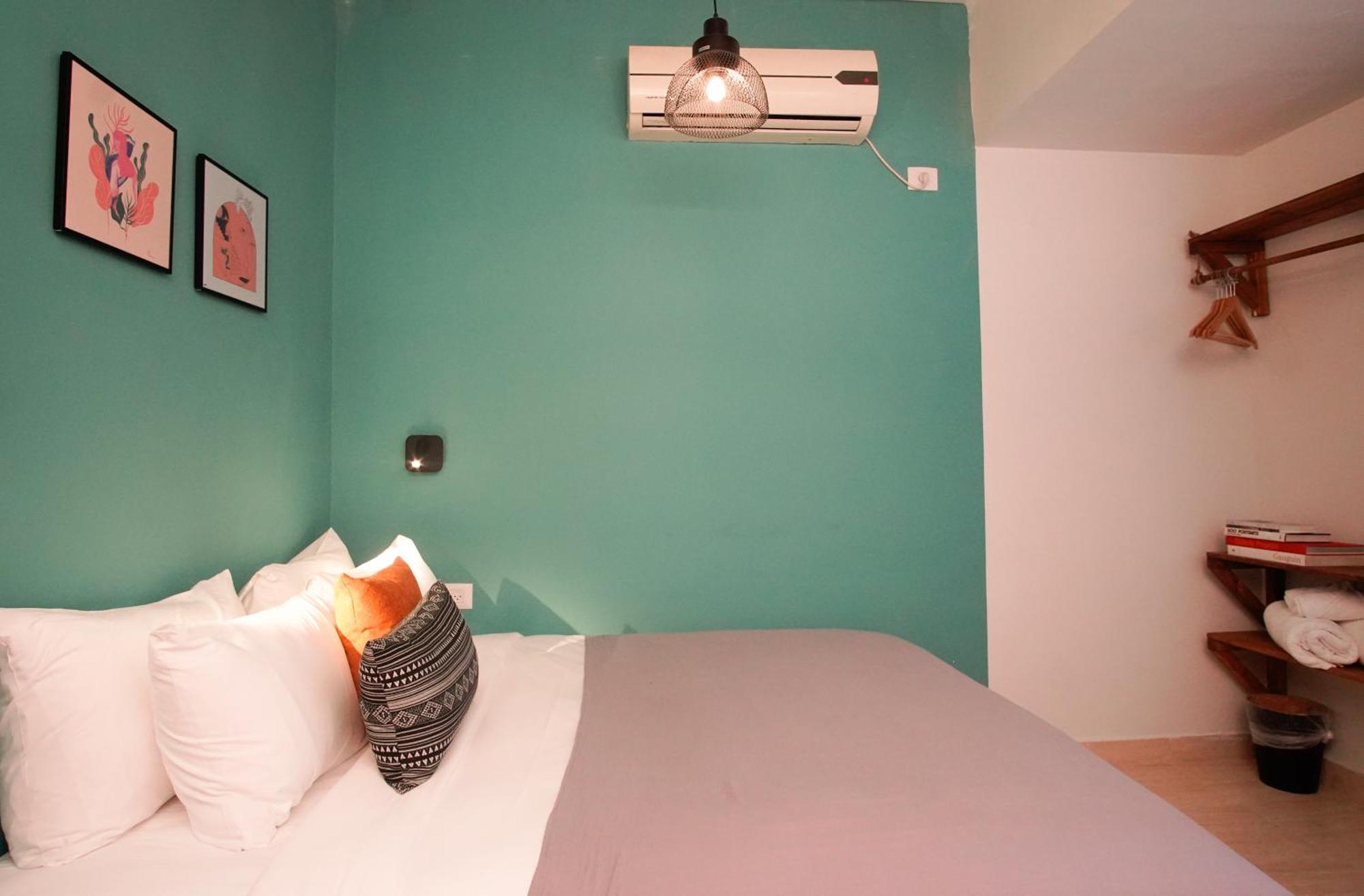 Selina Frishman Tel Aviv Hotell Rum bild